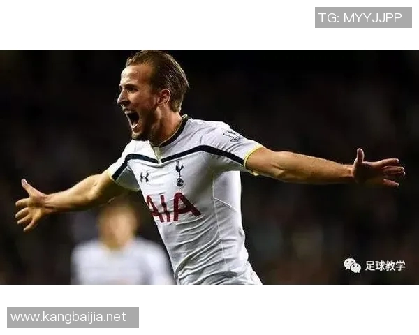 足球传奇博尔特的国籍背景及其在足球界的影响力分析 足球传奇博尔特的国籍背景及其在足球界的影响力分析